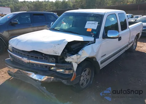 2002 Chevrolet Silverado 1500 Ls z USA, uszkodzony, nr VIN 2GCEC19V221168795